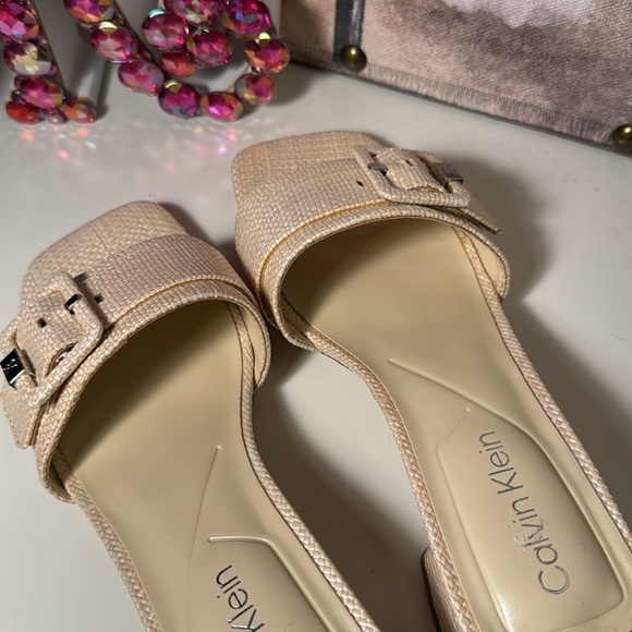 Calvin Klein Ariella sandals New - Picture 9 of 10